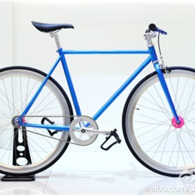 @自行车固定齿轮单速死飞413F0钢框架入门级平花行动车