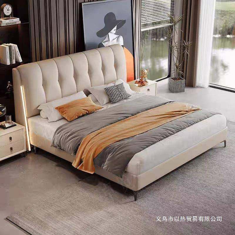 现代极简主卧双人床高档家用卧室双人床婚床皮床卧室成套家具