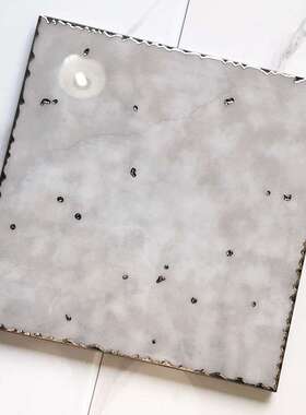 j8地浅灰色抛X室内镀银卫生间瓷砖抛晶砖砖墙300金砖微晶石砖30g3