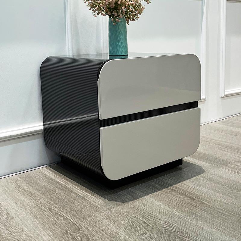 意式简约床头柜现代奶油整装高级床边柜卧室实木家用小型收纳边柜