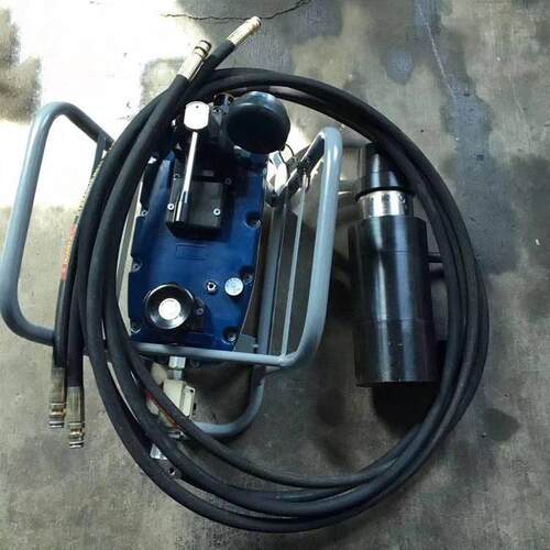 MQ15-180/60气动锚索张拉机具15.24气动锚索张拉机具