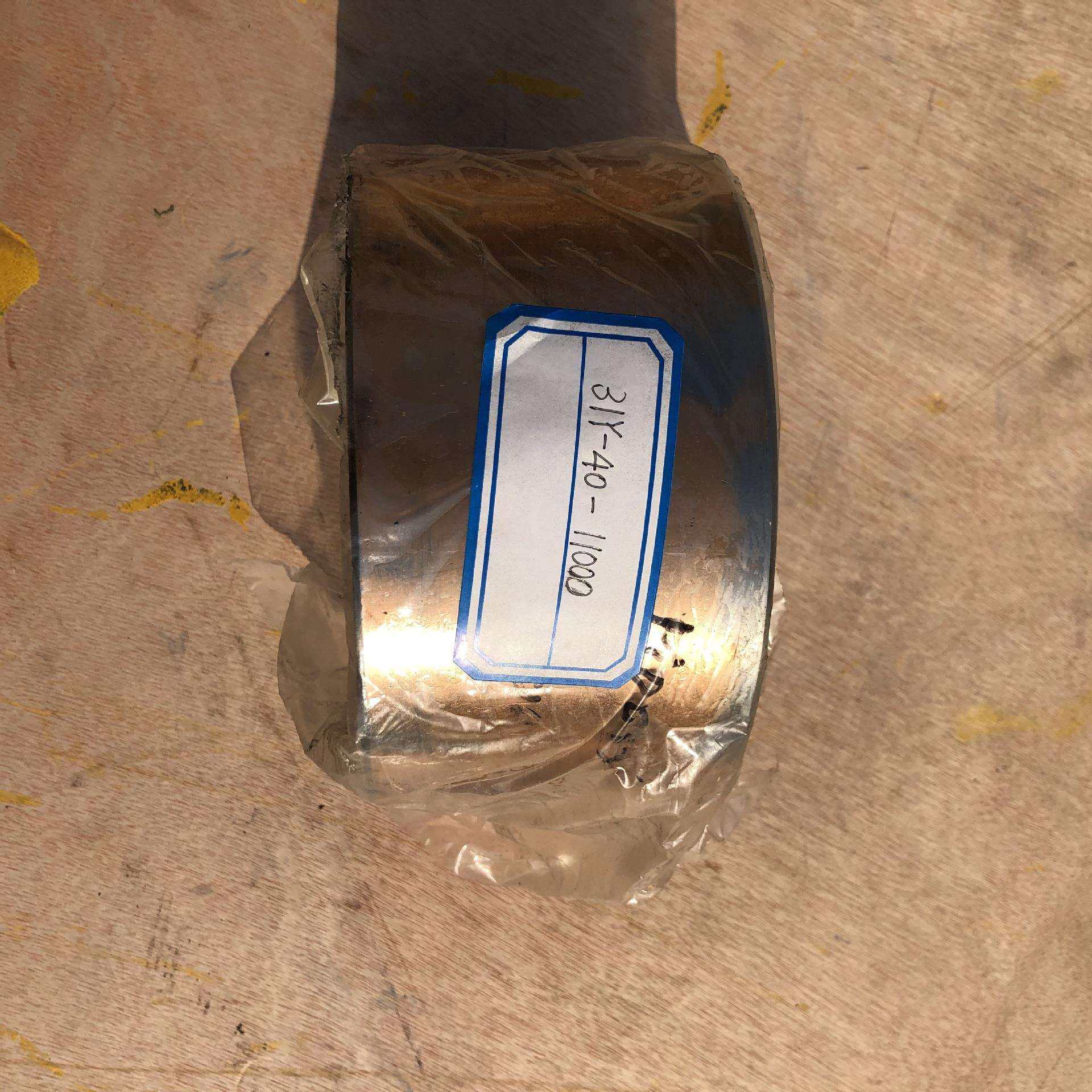 现货供应山推SD42推土机配件直供终端：31Y-40-11000衬套