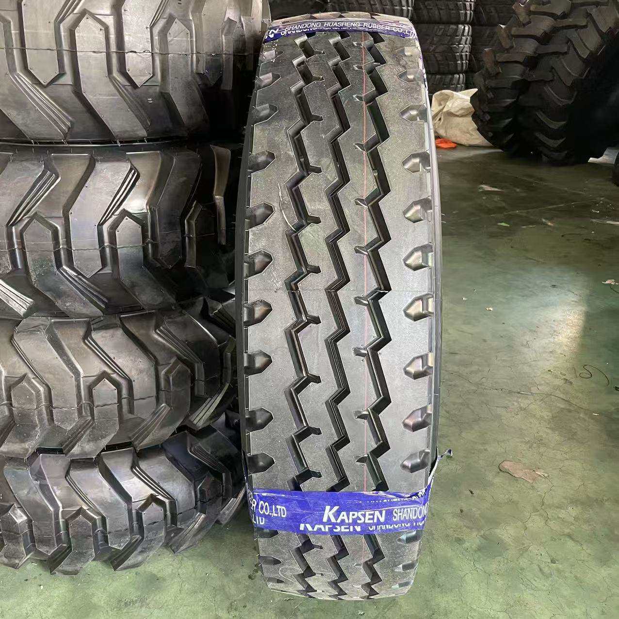 华盛工厂老三线12.00R20 11.00R20 10.00R20HS268卡货车钢丝轮胎
