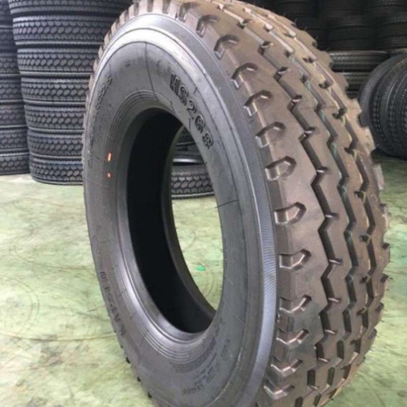 厂家直供 1100R20有内胎垫带轮胎 多种型号款式花纹齐全