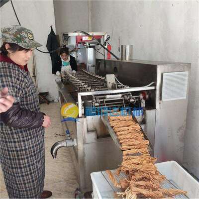 福鸿达金丝馓子油炸机 花蝶馓子油炸设备 徐州馓子电加热油炸机