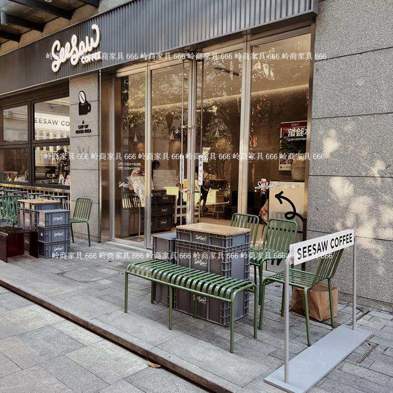 现代简约户外露天奶茶店咖啡厅休闲桌椅组合网红西餐厅铁艺餐椅