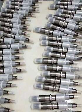 6156-11-3300喷油器3095773 095000-1211095000-0809电装喷油嘴