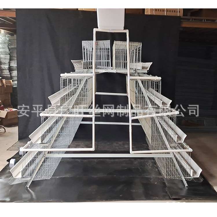 广旺丝网 鸡笼厂家镀锌3层阶梯式4门蛋鸡笼 带鸡笼配件  价格