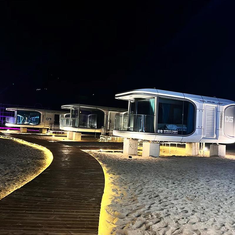 旅游度假地水屋 度假风科技感悬崖酒店 新款网红漂浮太空舱房屋