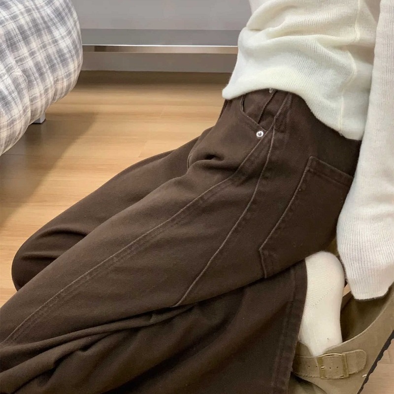 咖色裤子大码女胖mm显瘦弯刀裤直筒牛仔裤梨型身材遮胯棕色阔腿裤