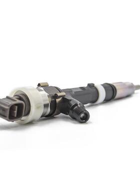 工程机械配件 发动机喷油器 23670-27030