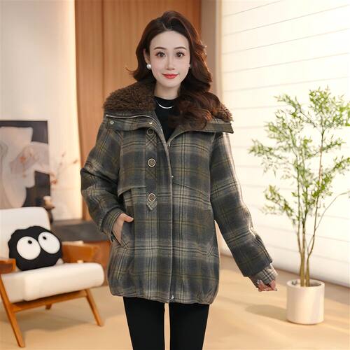 格子派克服鹅绒羽绒服女2026新款冬季高级感今年流行爆款保暖外套