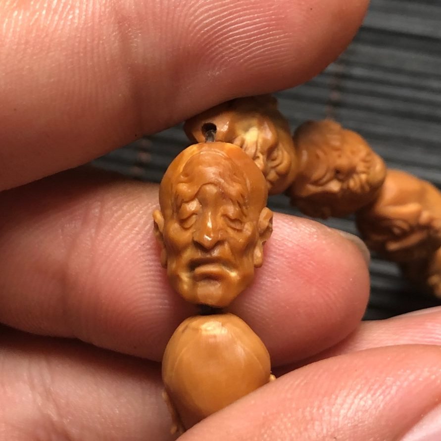 收藏小罗汉橄榄核雕纯手工胡超核橄榄小十八罗汉文玩手串籽橄榄核