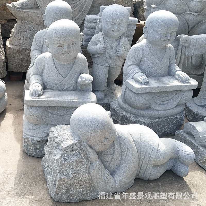 工厂石雕小和尚 景区草地摆放小孩雕塑花岗岩石头小沙弥雕像