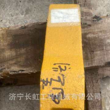 现货供应山工ZL50F装载机配件：Z420010680 斗齿