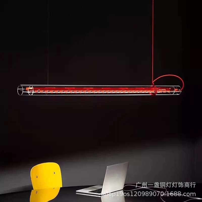 设计师一字餐厅吊灯红色2025新款现代书房吧台灯个性创意玻璃吊灯