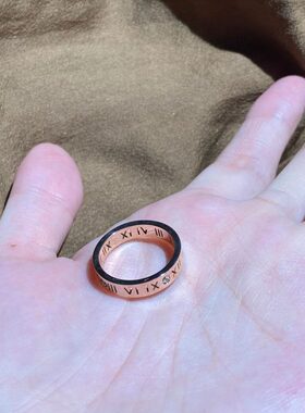 贵白简约感显单贵大气轻奢罗马戒指中性风镂空气优雅显气玫瑰金韩