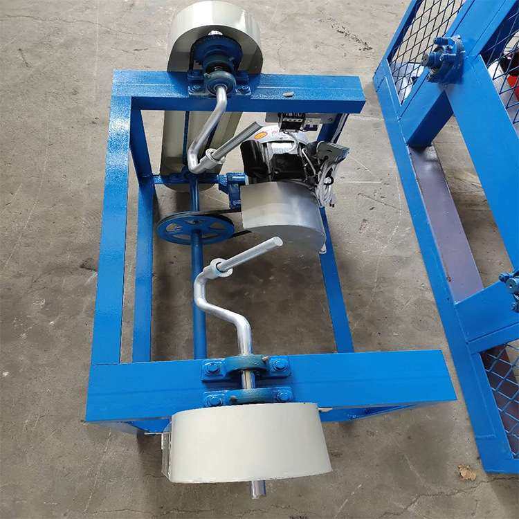 半自动缠把绳机器  棉绳打把机 弹力绳打捆机厂家 莱州鲁通塑料,玩具/童车/益智/积木/模型,遥控车升级件/零配件,淘宝优惠券,粉丝福利购,淘宝优惠卷