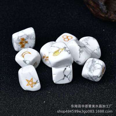 10 Pieces Witch Runes Carved Howlite Gravel Crytsal Reiki He