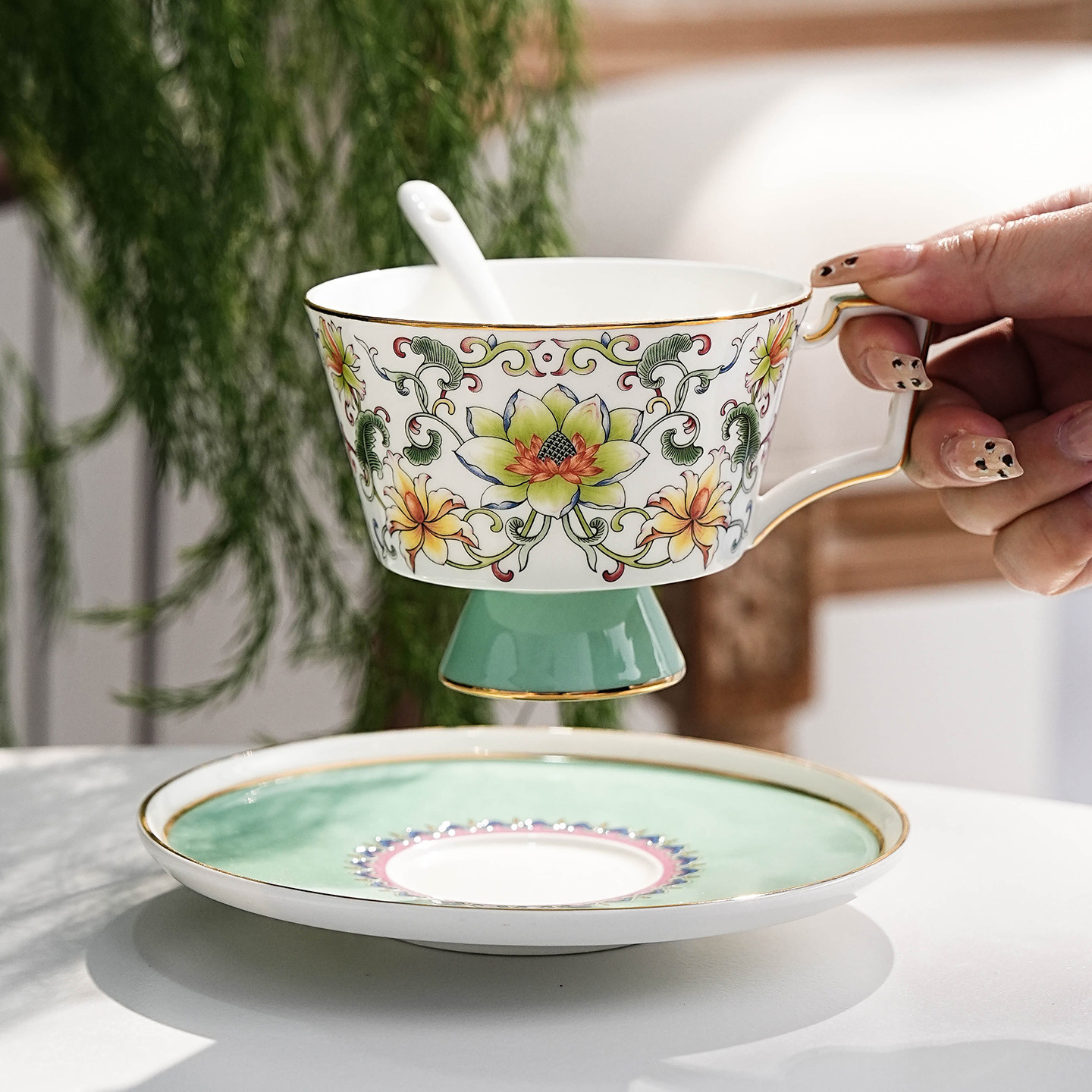 小众高端骨瓷咖啡杯花茶杯碟礼盒