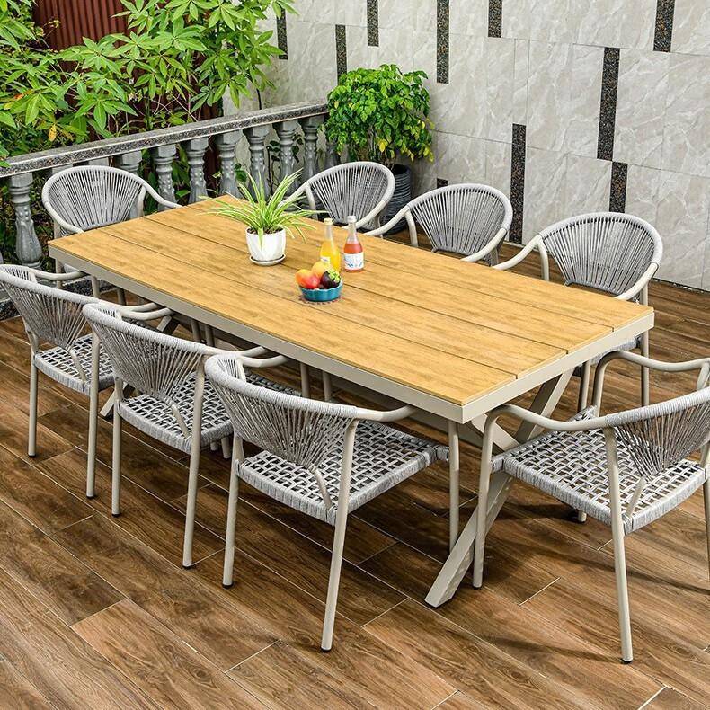 户外桌椅庭院阳台铝合金塑木桌酒店民宿防水防晒铝艺藤编休闲桌椅