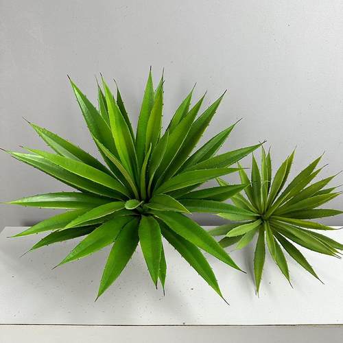 仿真剑麻龙舌兰小剑麻剑兰叶盆栽景观装饰仿真室内绿植热带植物