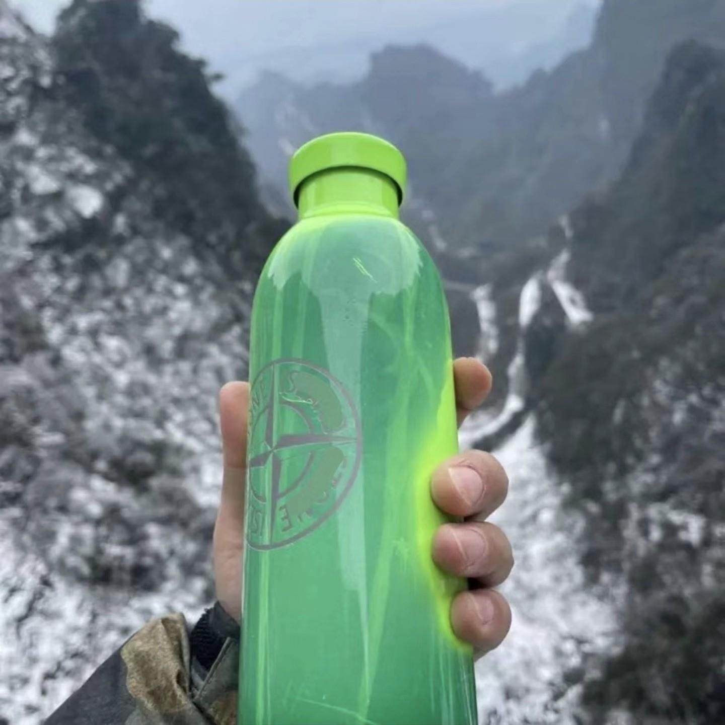 保温杯石头岛水杯遇热水变色304不锈钢可乐瓶户外运动骑行旅游