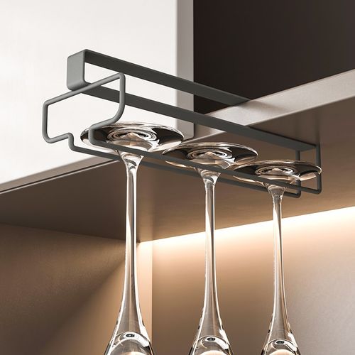 红酒杯架倒挂免打孔酒o柜高脚杯收纳架金属轻奢悬挂摆件酒杯放置