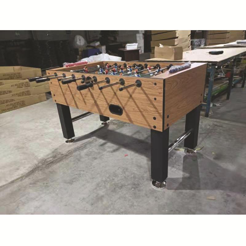 威凡生产成人娱乐室内1.4米木纹桌上足球全国销售加工
