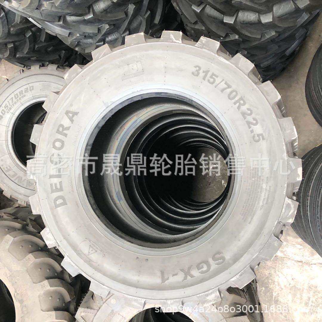 供应拖车平板车轮胎 315/80R22.5卡车钢丝真空轮胎315/70R22.5
