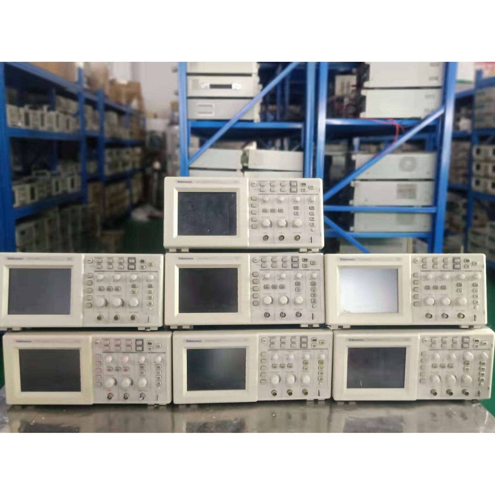 TDS1002 泰克 60MHZ 1GS/S 示波器 TDS1002 泰克60MHZ示波器