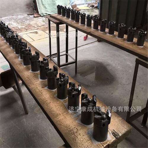 工程钻探硬质三翼金刚石钻头岩石钻孔破碎烧结体三翼金刚石钻头