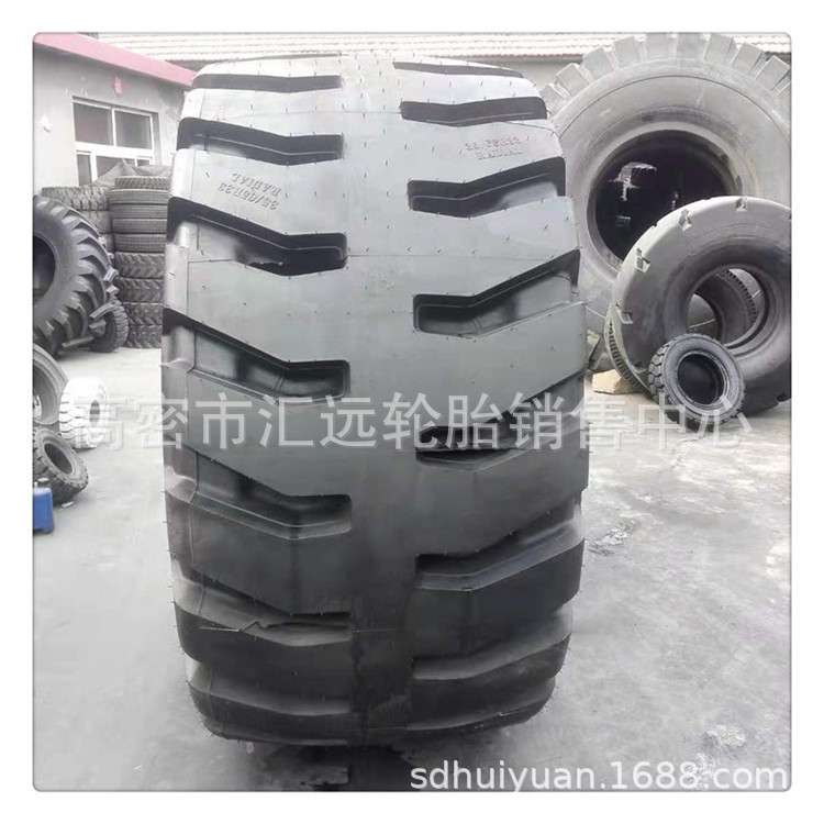 华鲁矿山采石场工程轮胎35/65R33装载机轮胎45/65R39