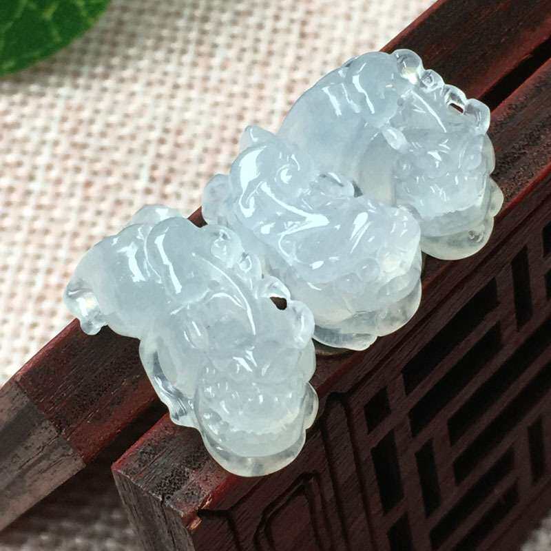 傅小姐翡翠 冰种貔貅细腻,起光,种老水润