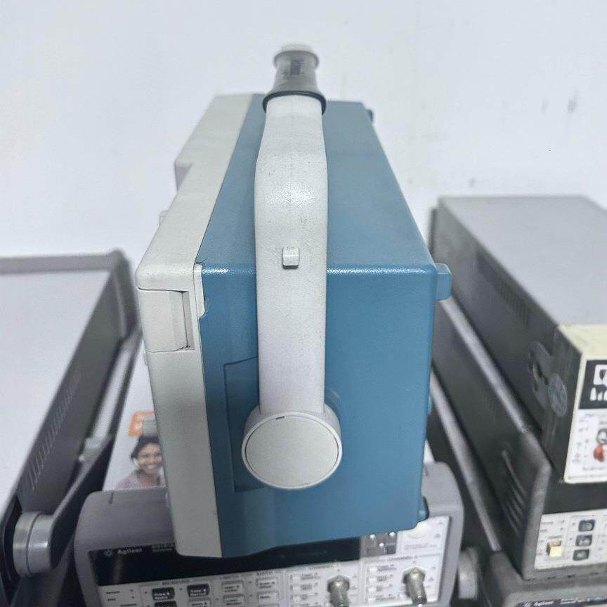 泰克TDS3014示波器 100mhz 四通道数字荧光示波器TDS3032B 200mhz