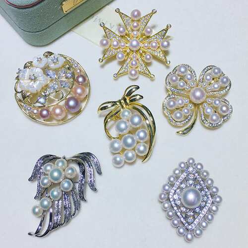冬日上新多珠系列月亮四叶花芒星元素tain然淡水珍珠胸针胸花配饰