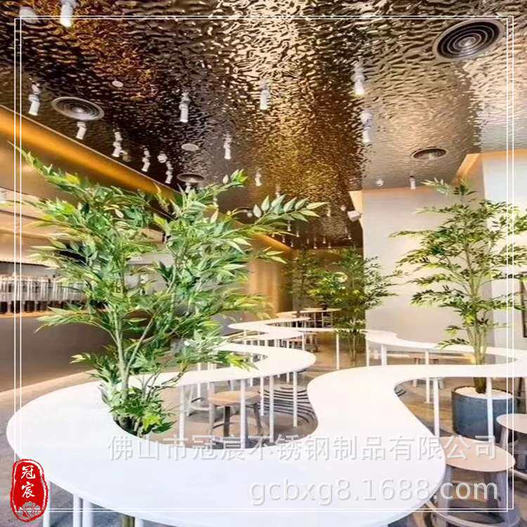 供应南京装饰公司吊顶天花板用金黄色不锈钢钛金板 201彩色镜面板