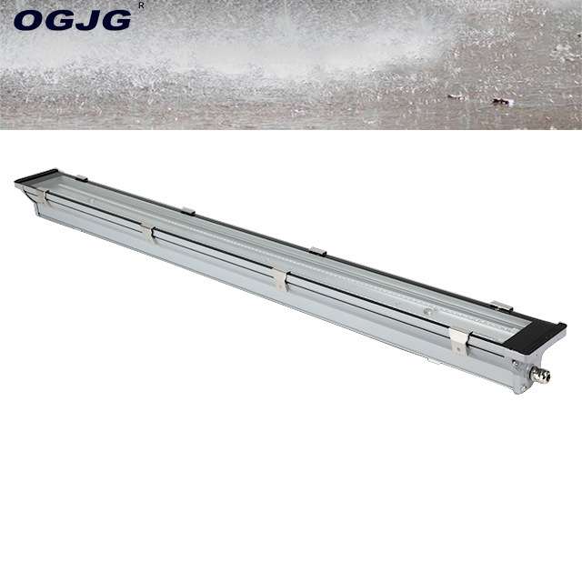 隧道车库工业三防照明灯 LED长条三防灯铝外壳防尘防水灯具防炫光