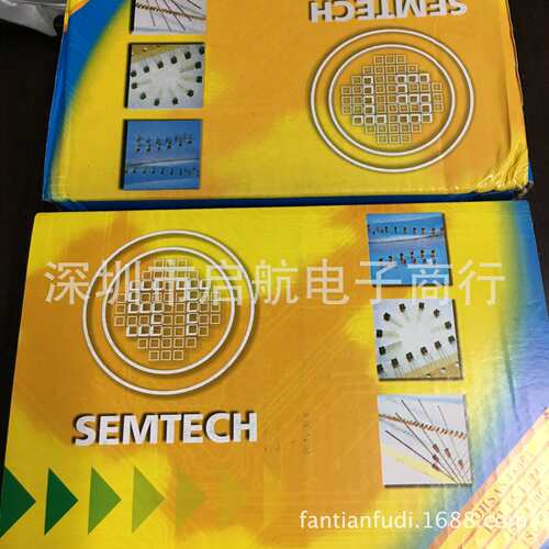 ZMM12V LL-34贴片稳压二极管0.5W圆柱形1/2W 1206封装12V玻璃管