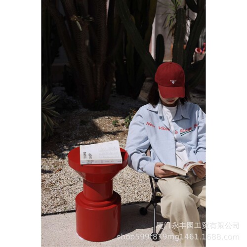嘻物所 红色金属边桌极简现代艺术客厅沙发圆桌圆形设计小茶几