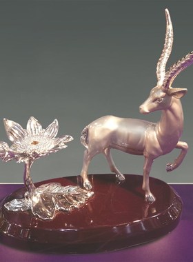 铅锡合金浇铸锌合金压铸s铜铸造脱腊莲花梅花鹿动物红酒瓶底座模