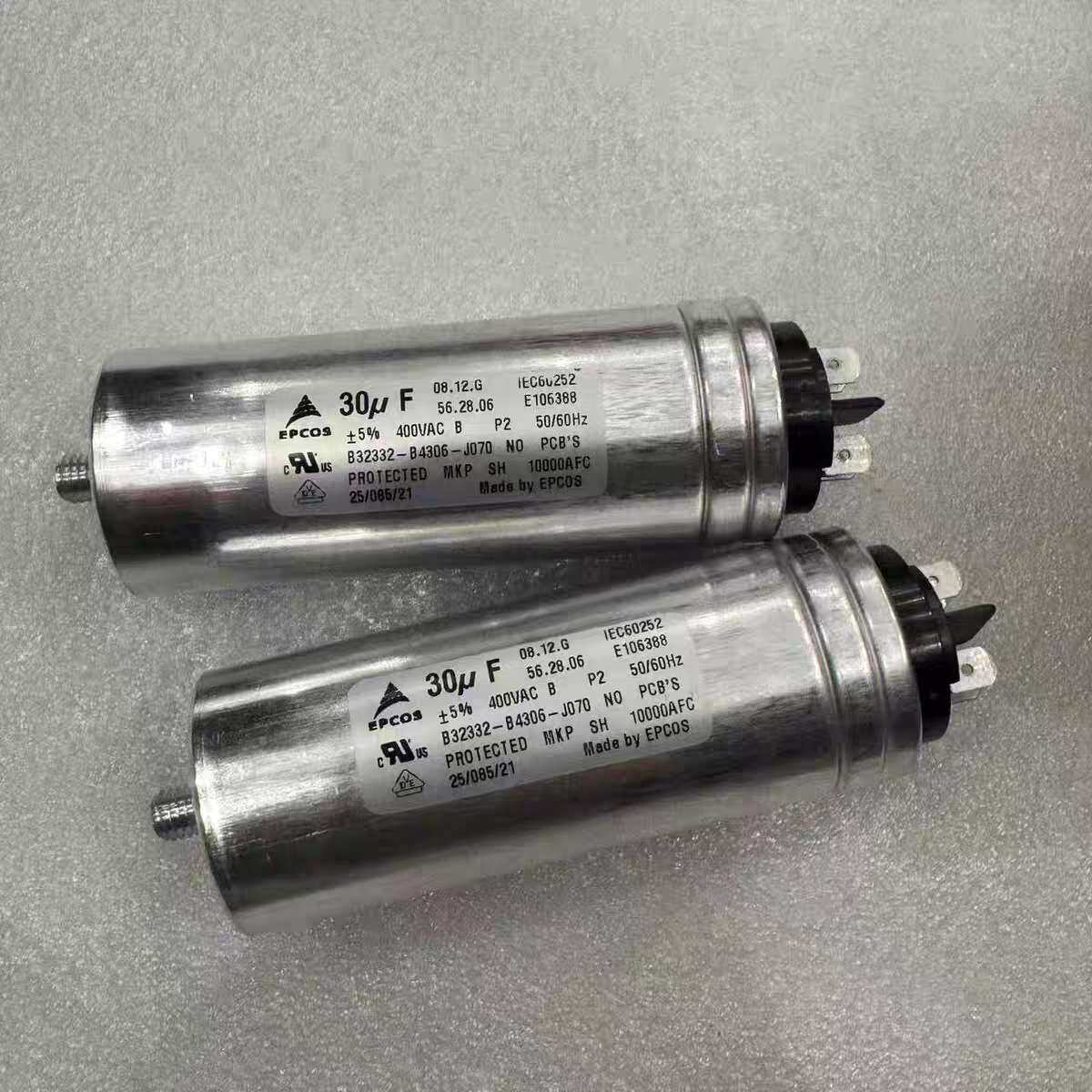 进口印度 B32332-B4306-J070 30UF 400V EPCOS 电机风机启动电容