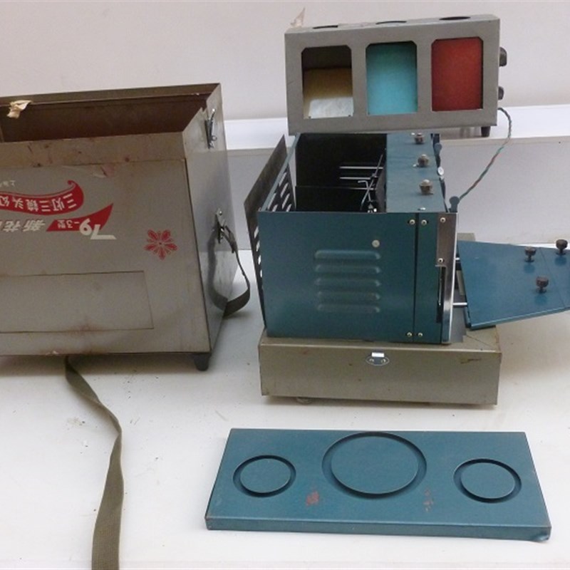 老库存 七八十年代幻灯机 老式幻灯机 影视M道具 经典收藏 老物件