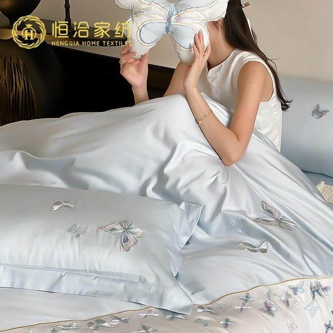 夏季丝滑凉感莱赛尔四件套高精密蝴蝶刺绣透气少女被套床品蓝紫色