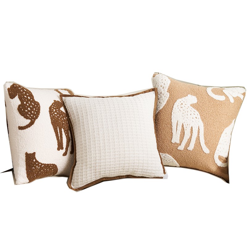 宅寂风咖色抱枕可爱动物抱枕套民宿客厅沙发靠垫床上靠枕装饰方枕