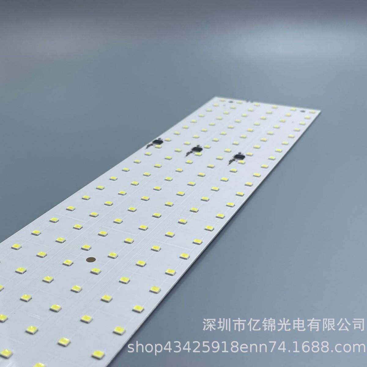 55寸动态背光1296分区高对比度OD12亮度4000nit节能显示屏液晶屏