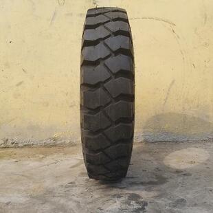 农用车矿山轮胎 825-16尼龙工程机械轮胎