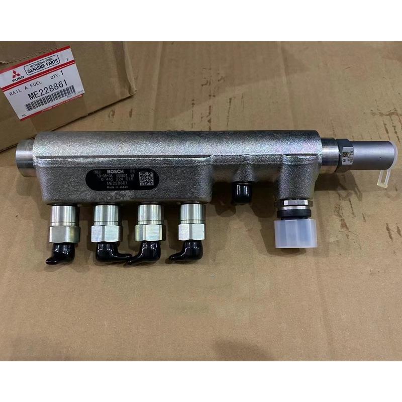 三一SY200C挖掘机发动机高压共轨管60289446 ME228861 0445224016