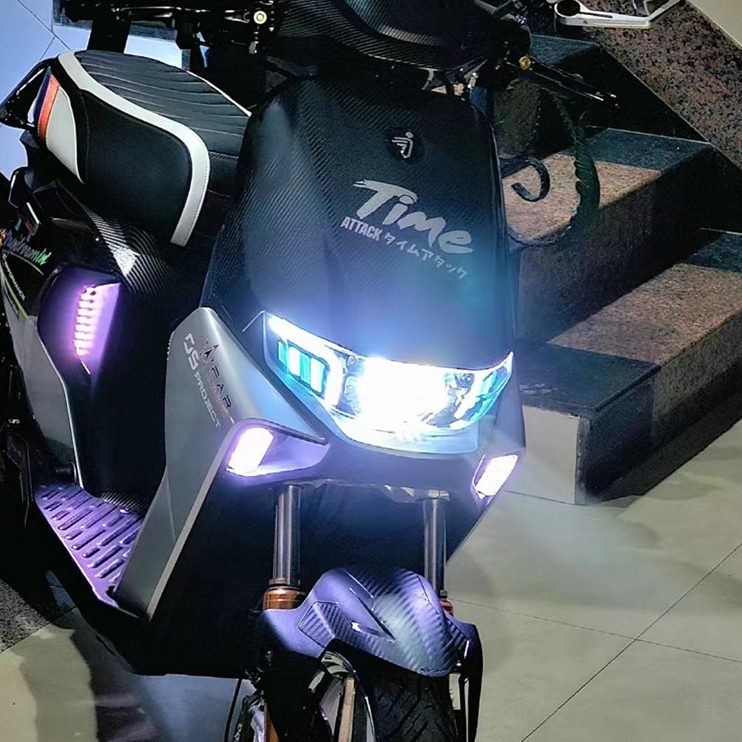 0眼0MMA暴N号70电动车/N/可调透镜N9车灯改装899风X机械师大灯 0F