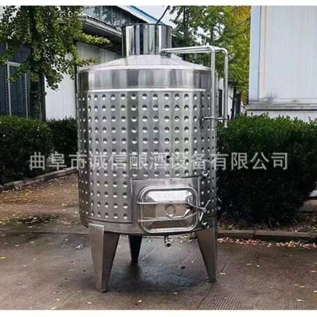 工厂直供304不锈钢储罐不锈钢食用油储罐 2吨3吨5吨立式储油罐
